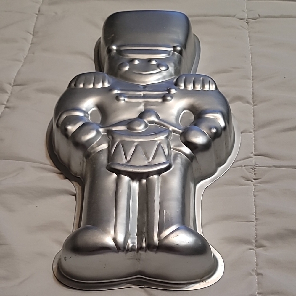 Vintage Wilton Aluminum Nutcracker, Solider, OR Drummer Cake Pan